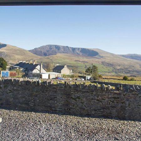 Canolfan Y Fron Nantlle ภายนอก รูปภาพ